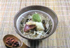 根菜と発芽雑穀米のおかゆ